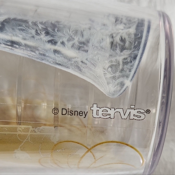 Tervis Disney - Beauty and the Beast: Rose insulated tumbler With Lid 16oz. - Picture 3 of 11